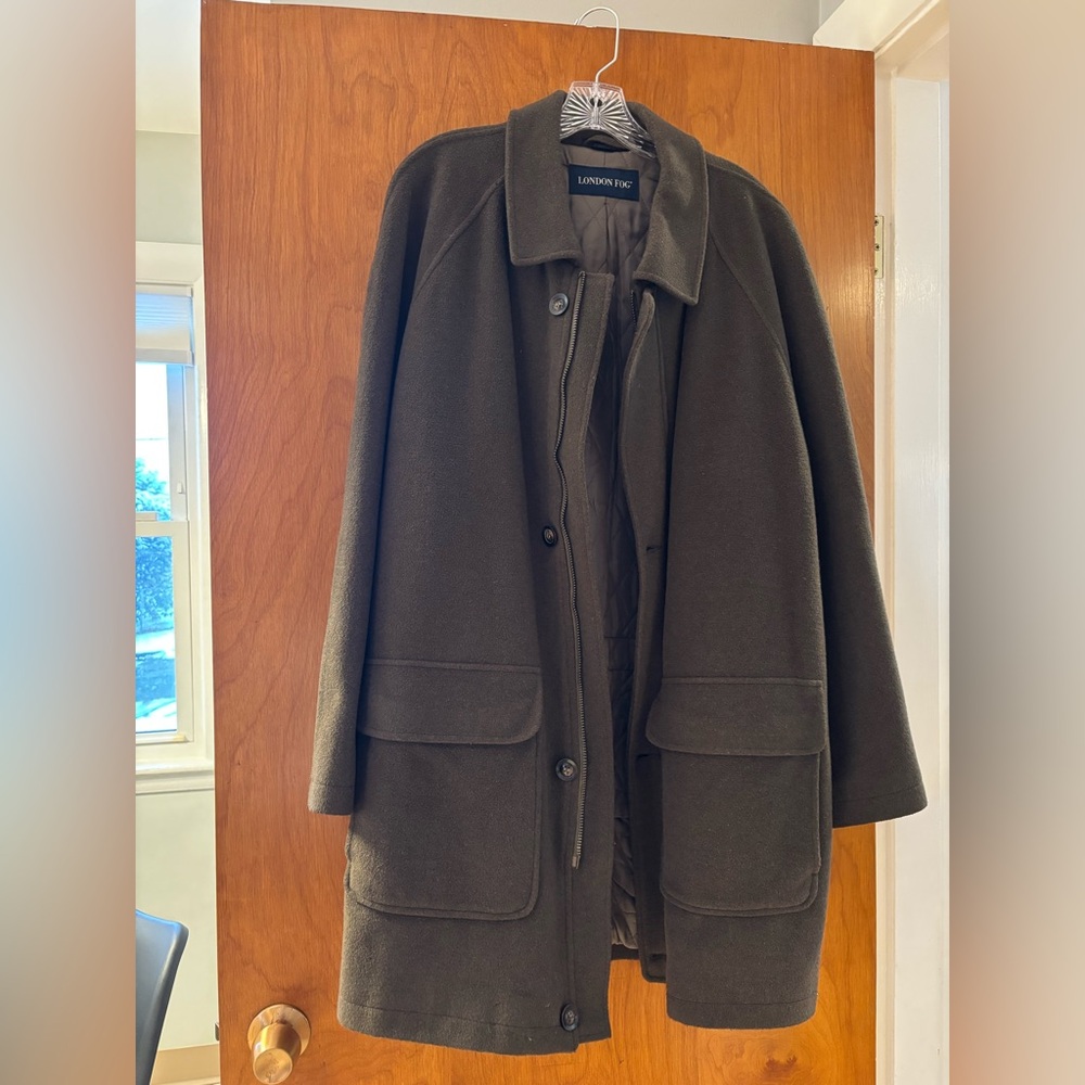 Men’s London Fog Peacoat. Dark green. Worn sparingly. Looks new.